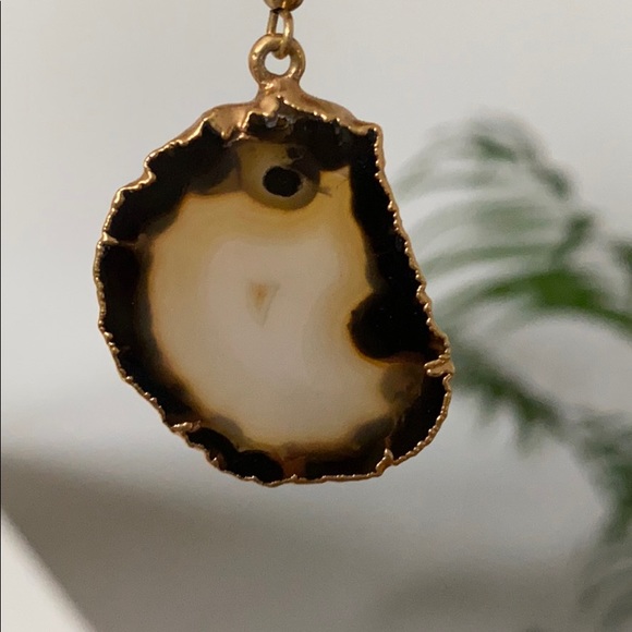 🔮HP🔮 Gold Agate Slice Earrings Natural Stone - Picture 5 of 7